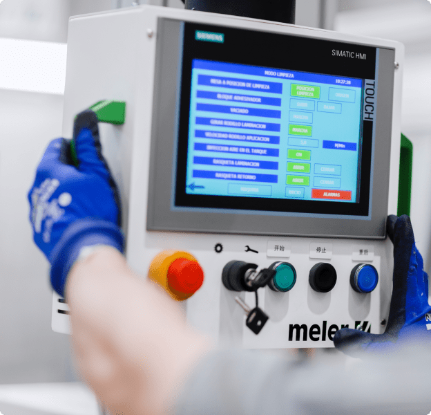 Touchscreen display for Industry 4.0